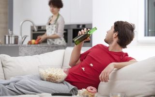 Муж — лентяй. что делать женщине?