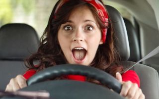 Какова критика приемлема на работе?